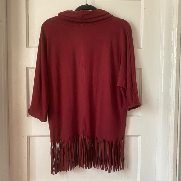 Maroon Turtleneck Sweater Tassel by Terre Blue Size Medium 3/4 Sleeve Tunic NWT - Picture 3 of 10